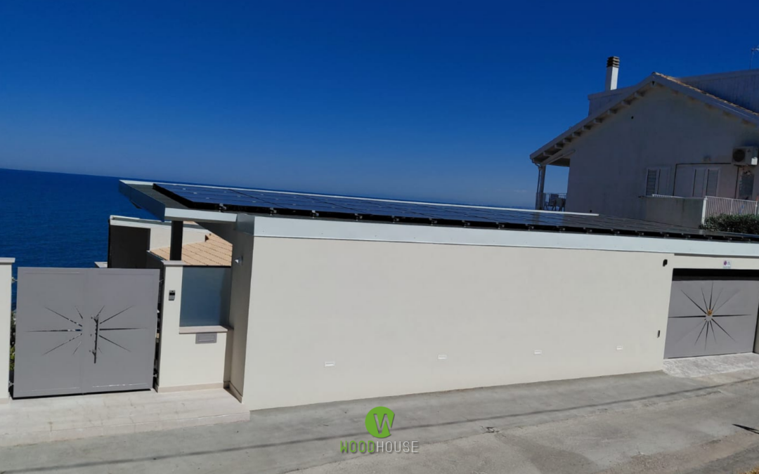 Carport fotovoltaico in legno